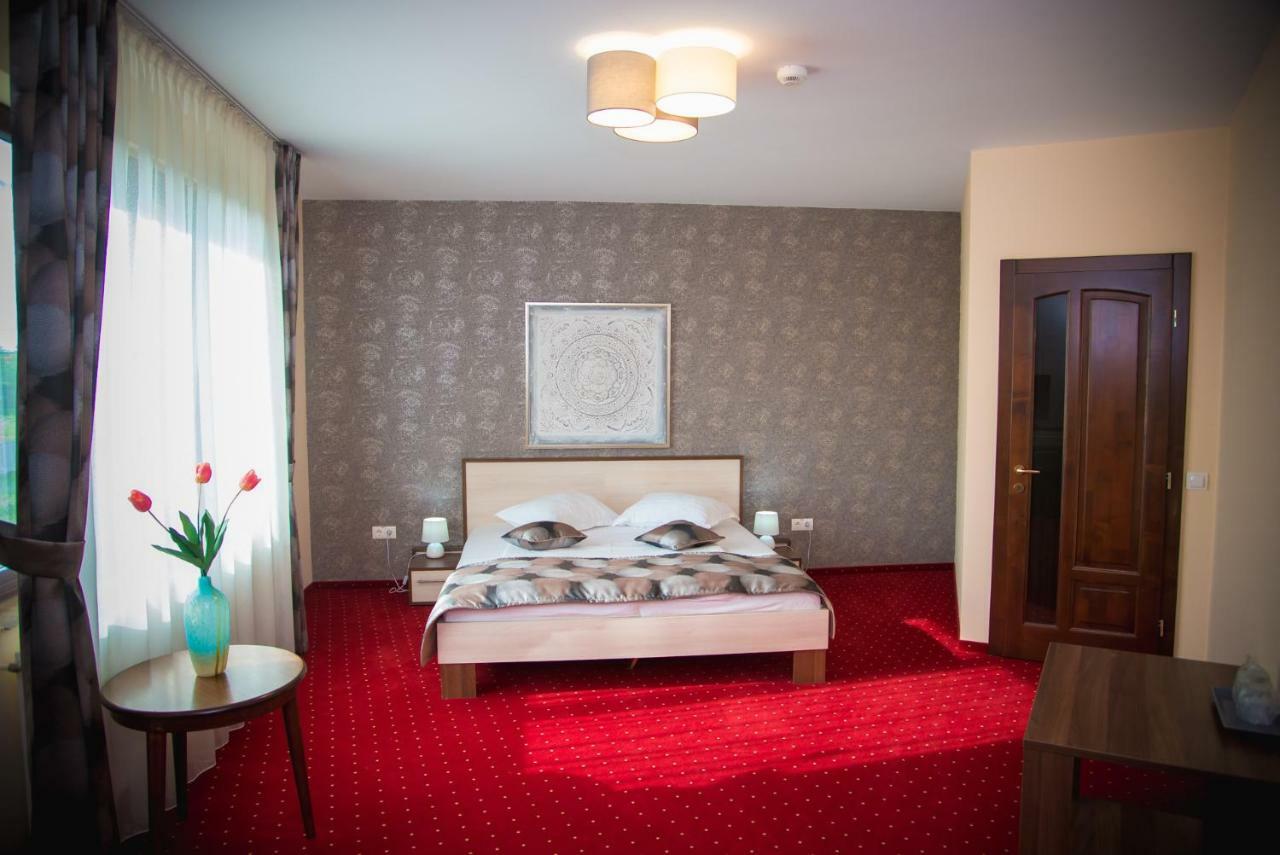 Hotel Stefani Σίμπιου Εξωτερικό φωτογραφία